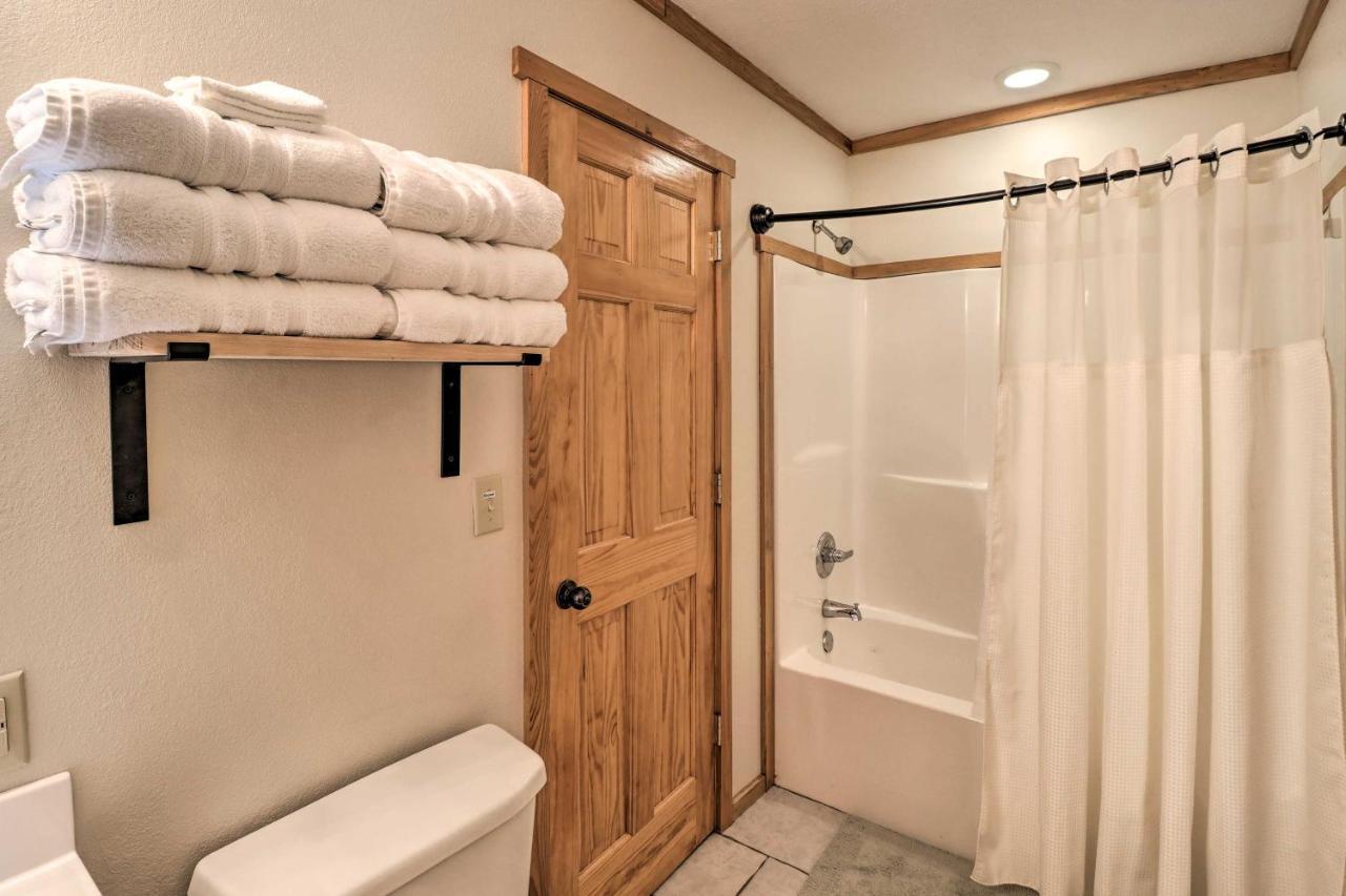 Piney Bluff Retreat With Mountain Views! Βίλα Εξωτερικό φωτογραφία