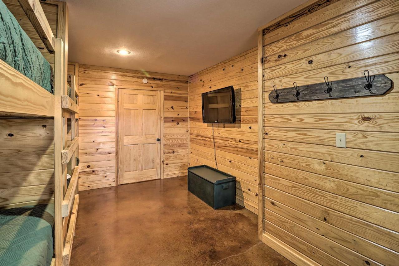 Piney Bluff Retreat With Mountain Views! Βίλα Εξωτερικό φωτογραφία